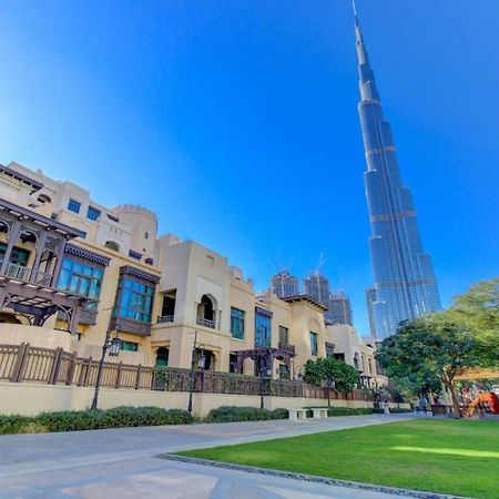 Durrani Homes - Unique Garden Apt At Souk Al Bahar Besides Dubai Mall & Burjkhalifa With Private Jaccuzi Екстер'єр фото