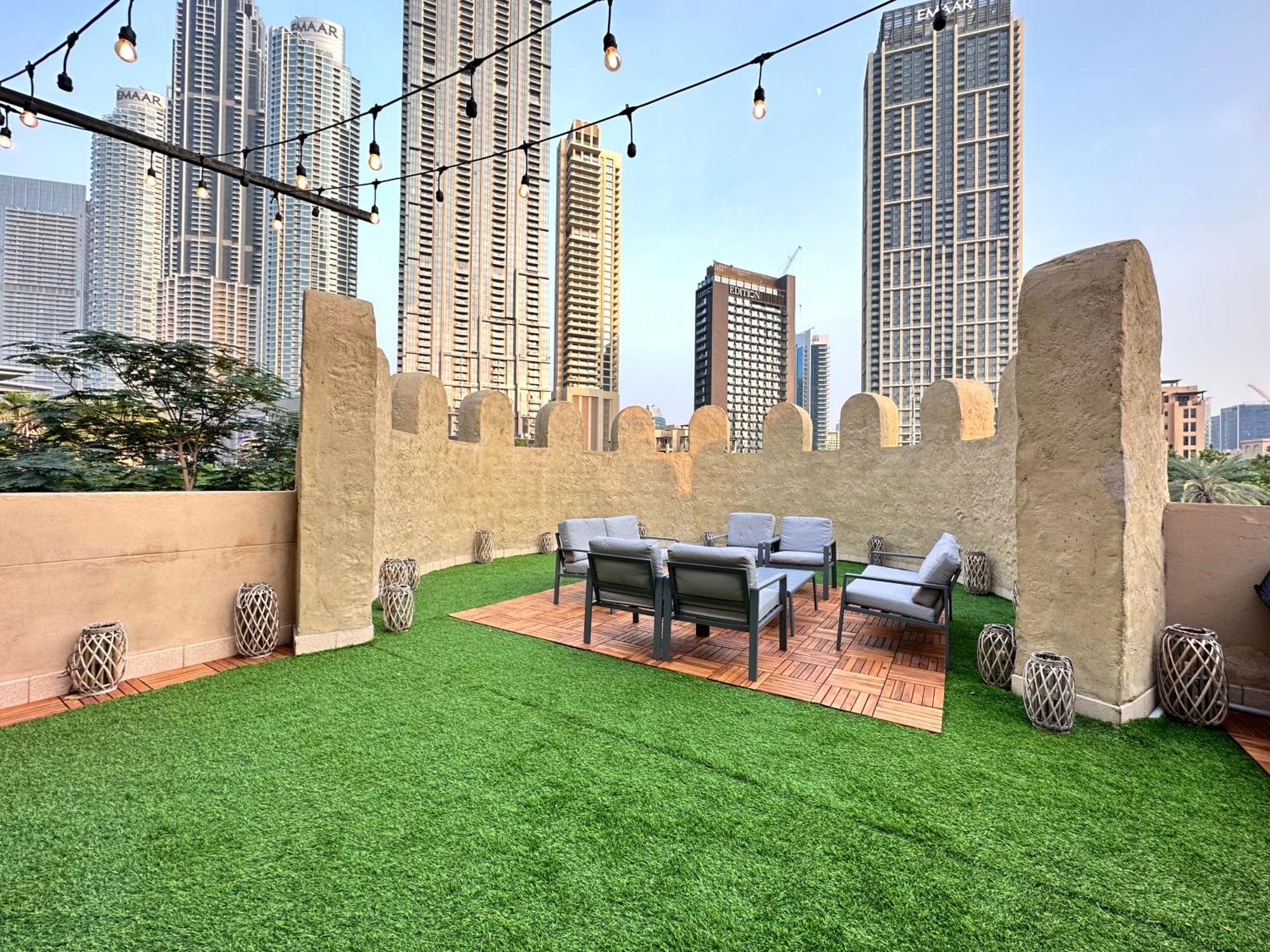 Durrani Homes - Unique Garden Apt At Souk Al Bahar Besides Dubai Mall & Burjkhalifa With Private Jaccuzi Екстер'єр фото